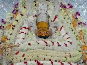 भक्तो ने हिल मिलकर उत्सव मनाया है भजन लिरिक्स