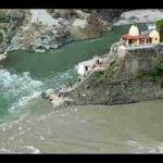 चरणो में मन लगाके दीपक तेरा सजाके भजन लिरिक्स
