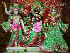 पुजारी खोल जरा पट द्वार भजन लिरिक्स