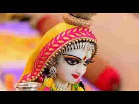 राधे के चरणों में गिरकर आसूँ मोती बन जाते भजन लिरिक्स