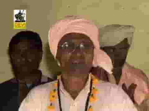 ढोल बाजे डंका लागे आरती करूँ जी लादुनाथजी आरती