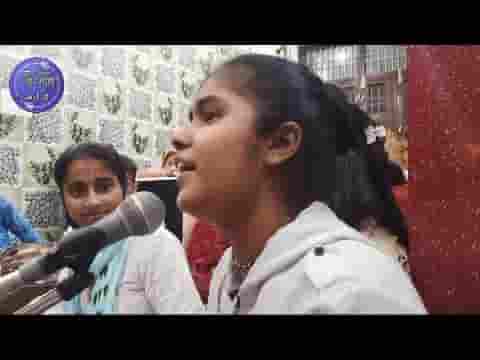 पाग टेढ़ी सी धरे वा में मोती लटकन भजन लिरिक्स