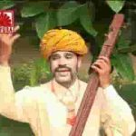 मनकी ज्यों भाया घर घर में थर चाटे