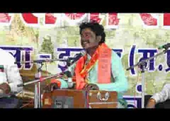 हे गुरु तेरे चरणों में बड़ा प्यारा लगे संसार