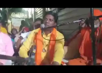 तेरी यादों का वो मंजर मुझे कितना रूलाता है