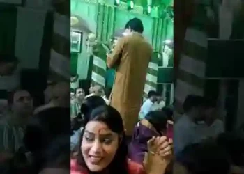 रोता है क्यों तू बावरे रख तो ज़रा सबर