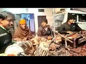 नहीं टूटे दूध के दन्त उमर मेरी कैसे कटे बाली लिरिक्स